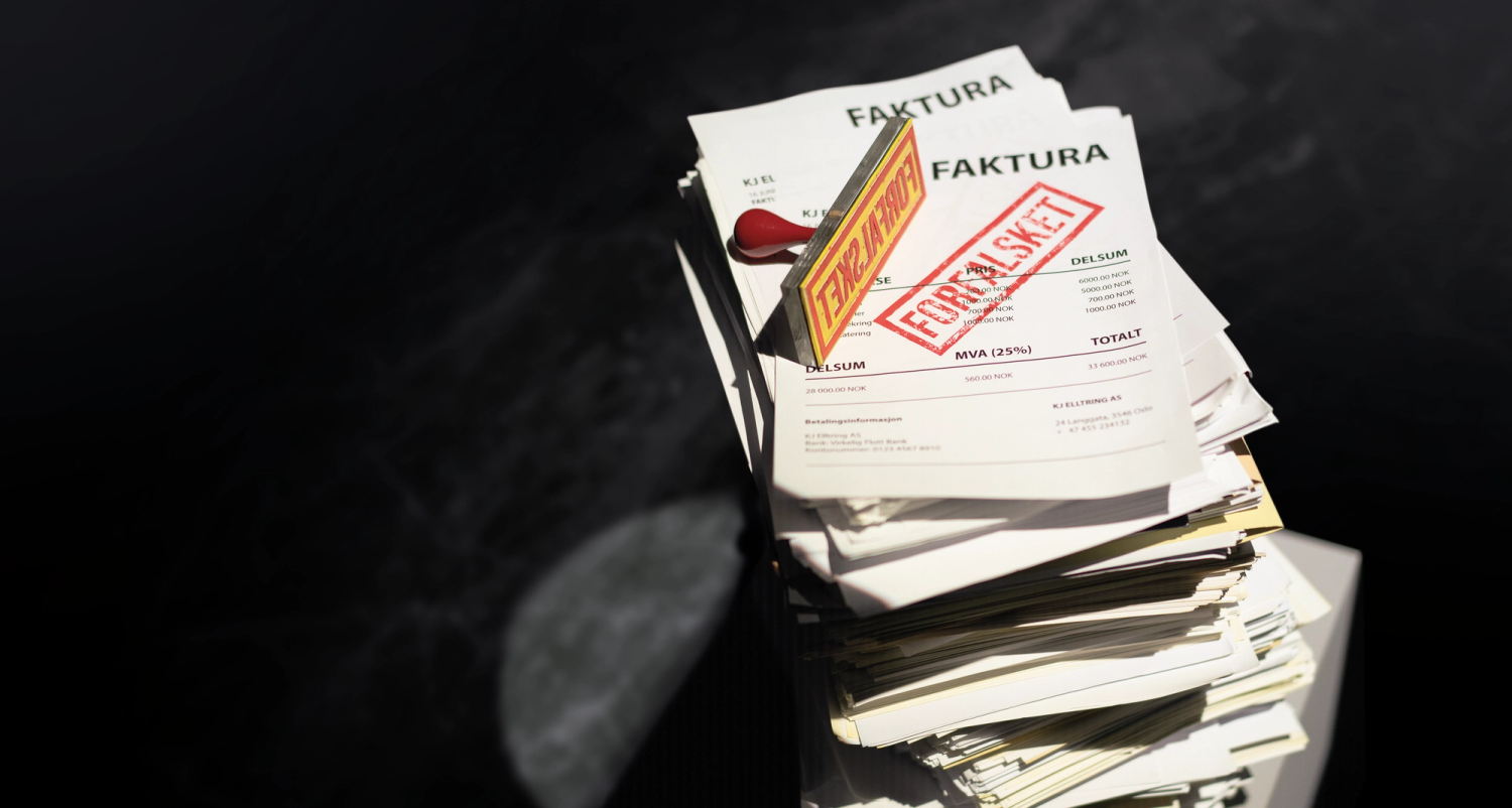 Bunke med forfalskede fakturaer
