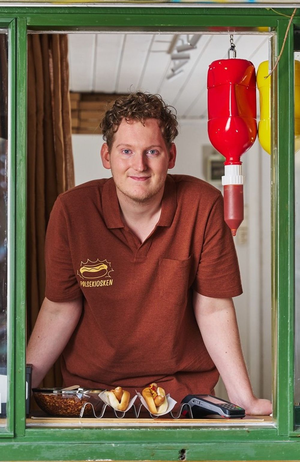 Kiosk owner who doesn't have to think about payment systems